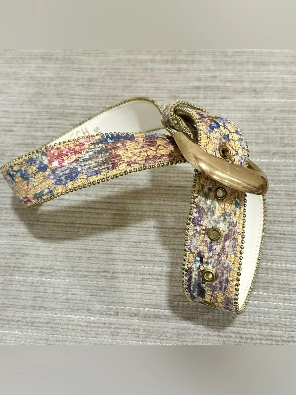 Ladies Vintage Leather Belt,‎ Yellow With Glittery Abstract Designs, Gold Buckle